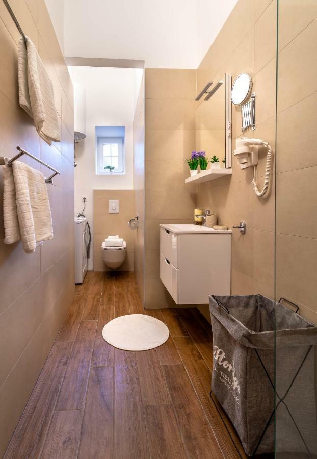 Pula City Center Apartments Eksteriør bilde